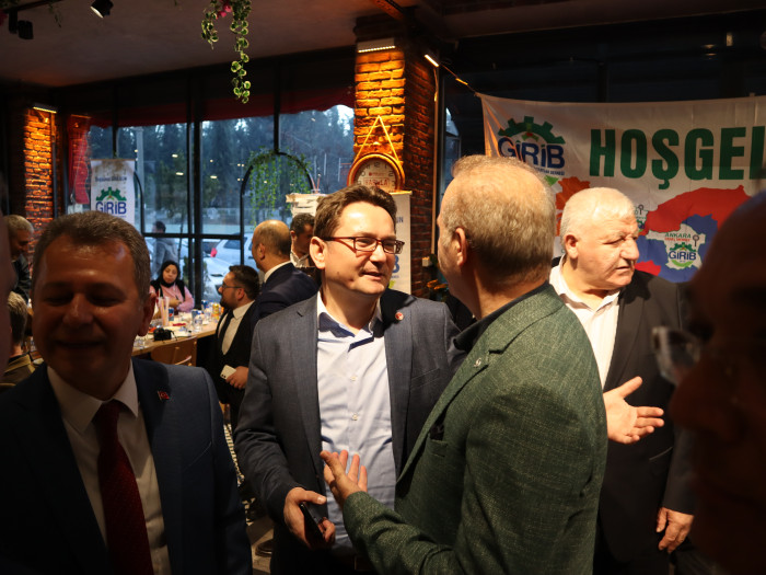 GİRİB Giresun İşadamları ve Bürokratlar Derneğinin HARLA Dönerde düzenlediği İFTAR yemeği Fotoğrafları