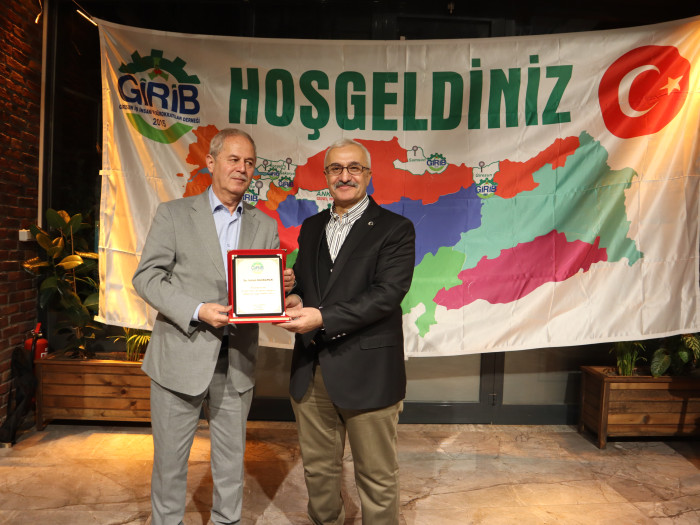 GİRİB Giresun İşadamları ve Bürokratlar Derneğinin HARLA Dönerde düzenlediği İFTAR yemeği Fotoğrafları