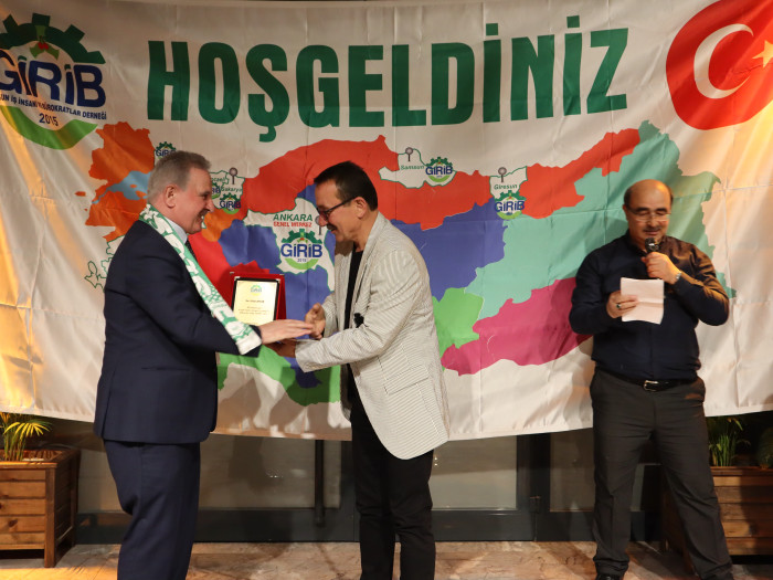 GİRİB Giresun İşadamları ve Bürokratlar Derneğinin HARLA Dönerde düzenlediği İFTAR yemeği Fotoğrafları