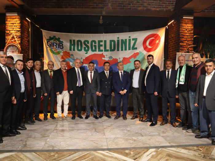 GİRİB Giresun İşadamları ve Bürokratlar Derneğinin HARLA Dönerde düzenlediği İFTAR yemeği Fotoğrafları