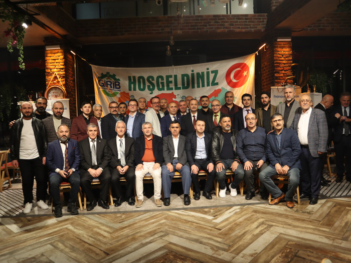 GİRİB Giresun İşadamları ve Bürokratlar Derneğinin HARLA Dönerde düzenlediği İFTAR yemeği Fotoğrafları