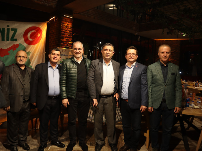 GİRİB Giresun İşadamları ve Bürokratlar Derneğinin HARLA Dönerde düzenlediği İFTAR yemeği Fotoğrafları