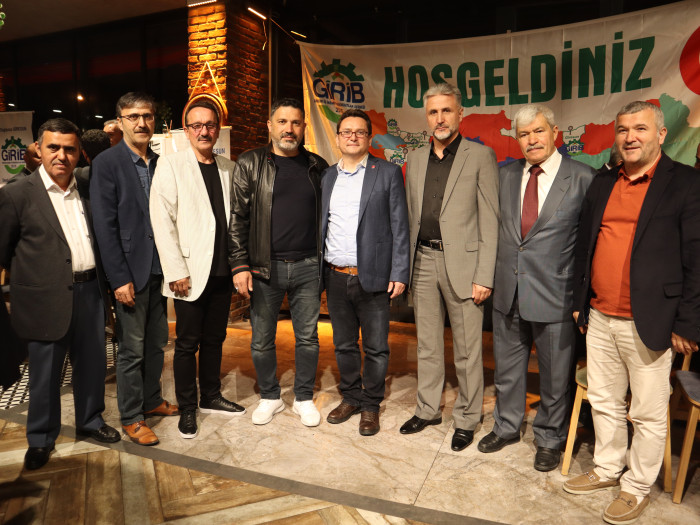 GİRİB Giresun İşadamları ve Bürokratlar Derneğinin HARLA Dönerde düzenlediği İFTAR yemeği Fotoğrafları