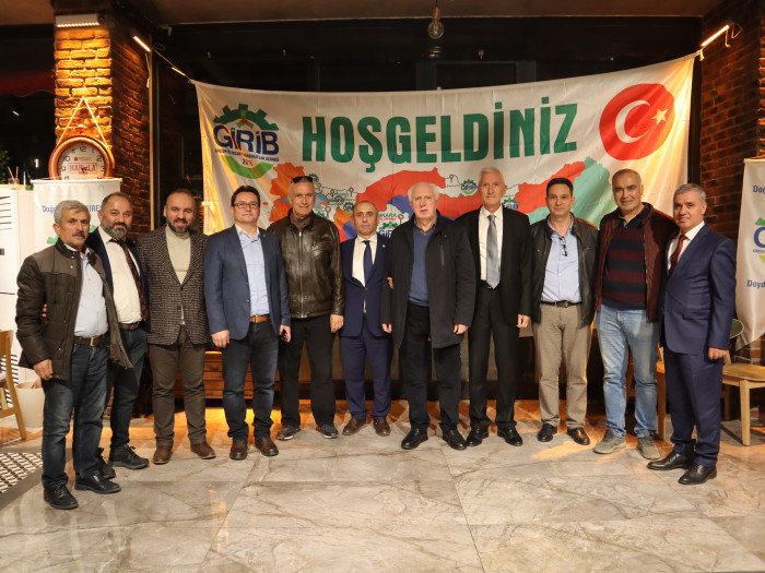 GİRİB Giresun İşadamları ve Bürokratlar Derneğinin HARLA Dönerde düzenlediği İFTAR yemeği Fotoğrafları