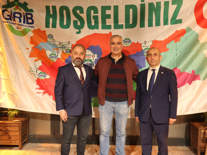 GİRİB Giresun İşadamları ve Bürokratlar Derneğinin HARLA Dönerde düzenlediği İFTAR yemeği Fotoğrafları