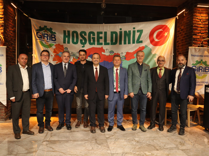 GİRİB Giresun İşadamları ve Bürokratlar Derneğinin HARLA Dönerde düzenlediği İFTAR yemeği Fotoğrafları