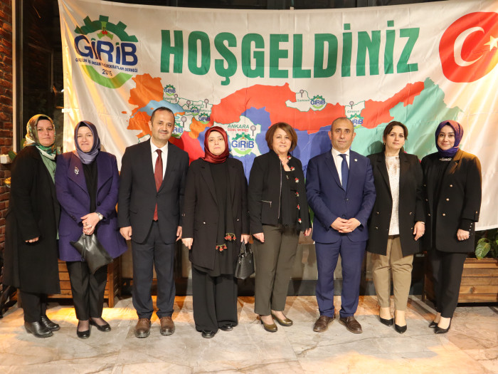 GİRİB Giresun İşadamları ve Bürokratlar Derneğinin HARLA Dönerde düzenlediği İFTAR yemeği Fotoğrafları