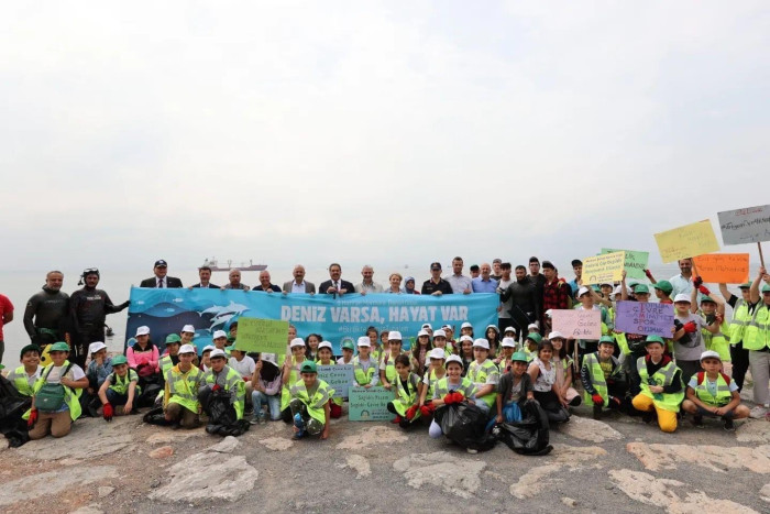 ESKİHİSAR'DA DENİZDEN ÇIKANLAR