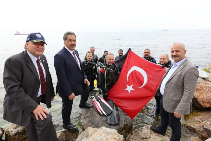 ESKİHİSAR'DA DENİZDEN ÇIKANLAR