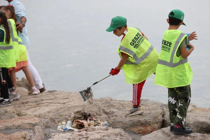 ESKİHİSAR'DA DENİZDEN ÇIKANLAR