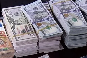 İstanbul'da sahte para &uuml;retim &ccedil;etesine operasyon: 3 g&ouml;zaltı