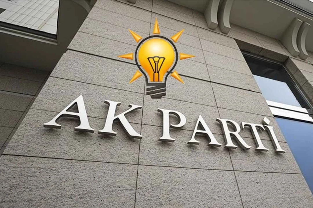 AK Parti'de 5 İl Başkanlığı'na yeni atama