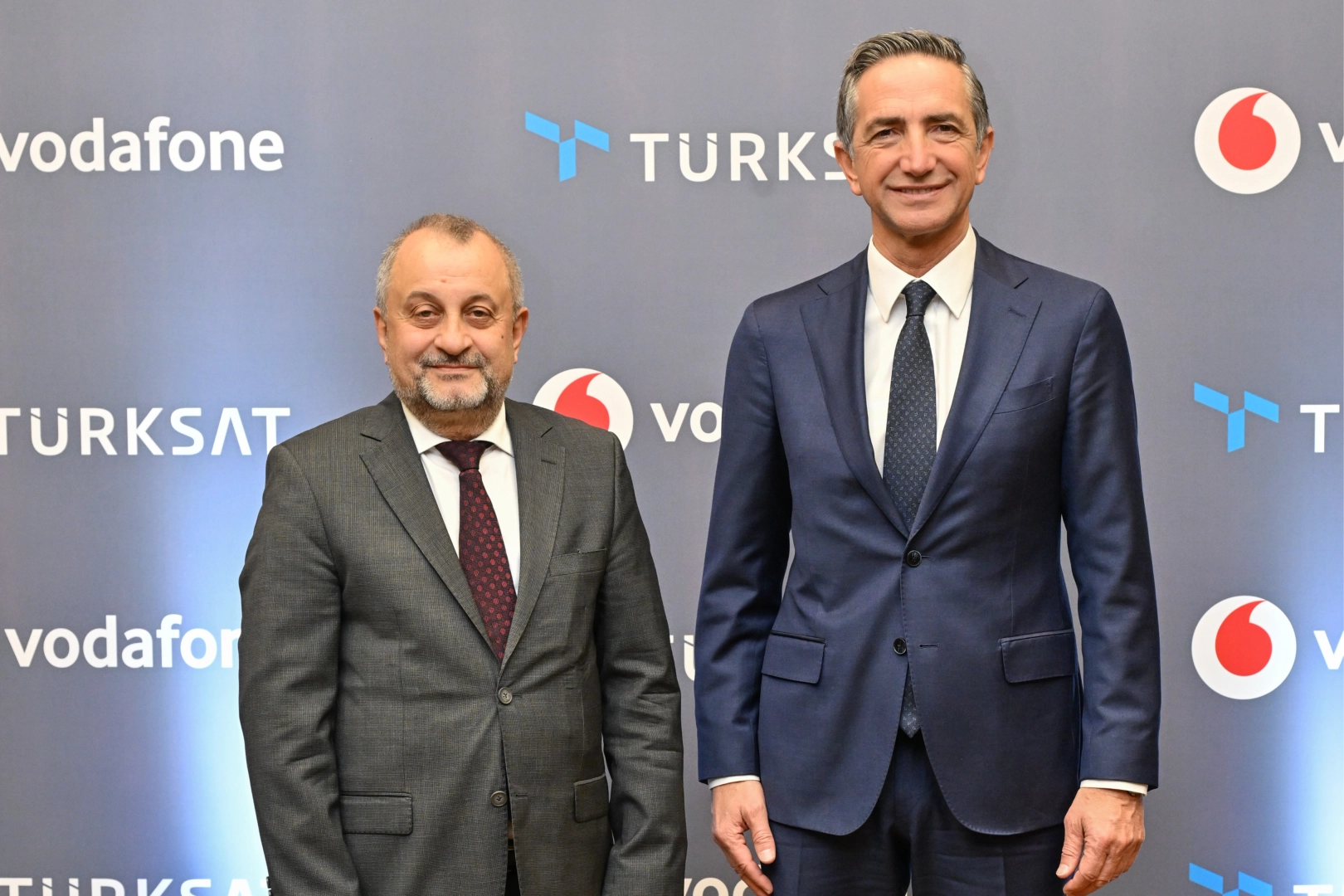 T&uuml;rksat ve Vodafone&rsquo;dan fiber altyapıda stratejik iş birliği