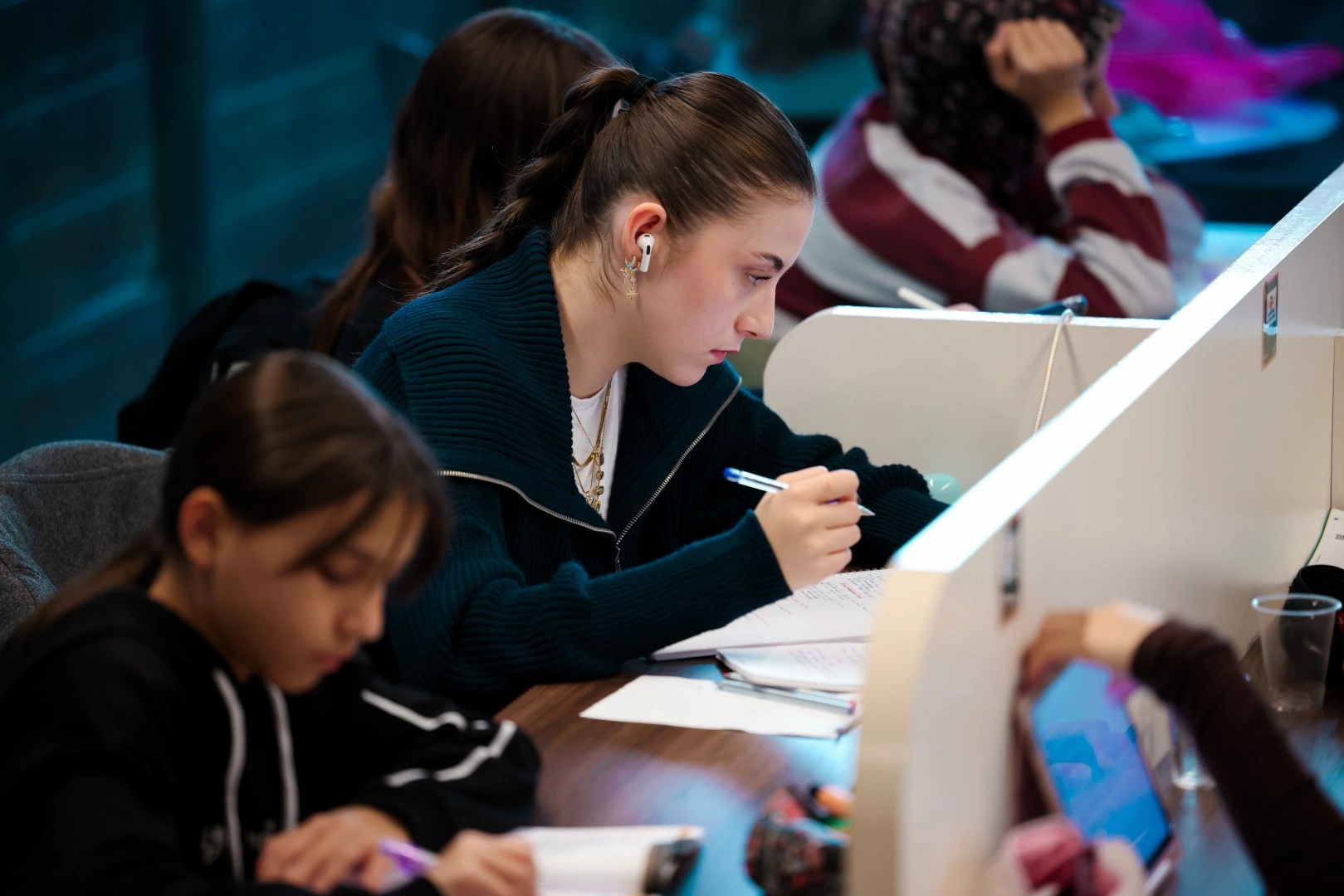 Kocaeli B&uuml;y&uuml;kşehir k&uuml;t&uuml;phaneleri 2 yılda 69 bin &uuml;ye kazandı