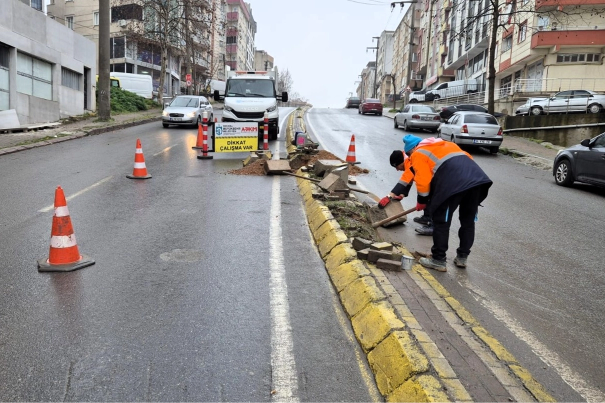 Kocaeli'den yaya ulaşımına g&uuml;venli dokunuş