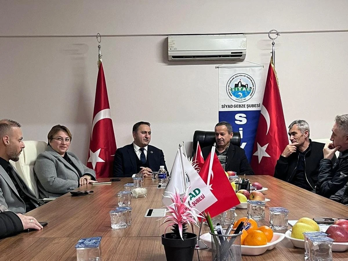 Anahtar Parti Gebze İl&ccedil;e Başkanı Hakan Alaşar&rsquo;dan SİYAD Gebze Şubesi&rsquo;ne Ziyaret