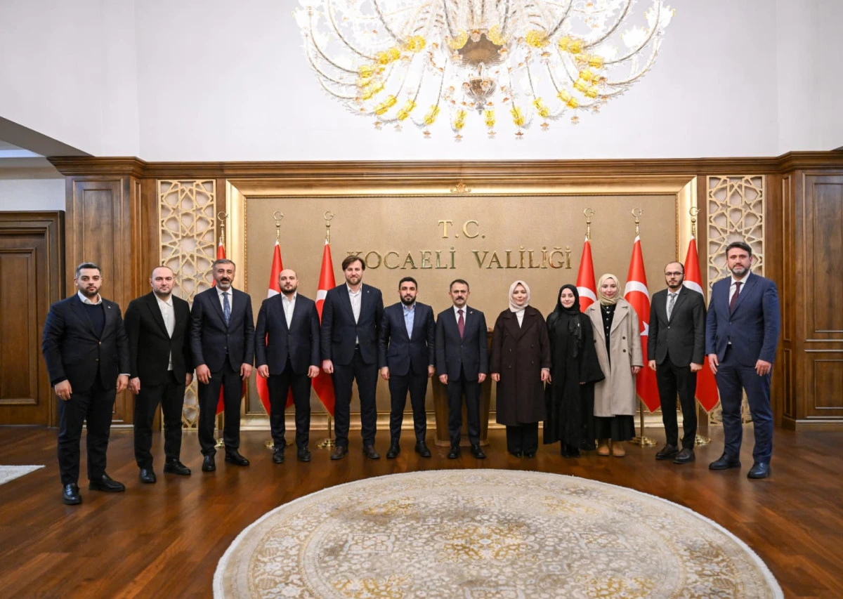 T&uuml;rkiye Gen&ccedil;lik Vakfı (T&Uuml;GVA) Genel Başkanı Beşinci, Vali Aktaş'ı Ziyaret Etti