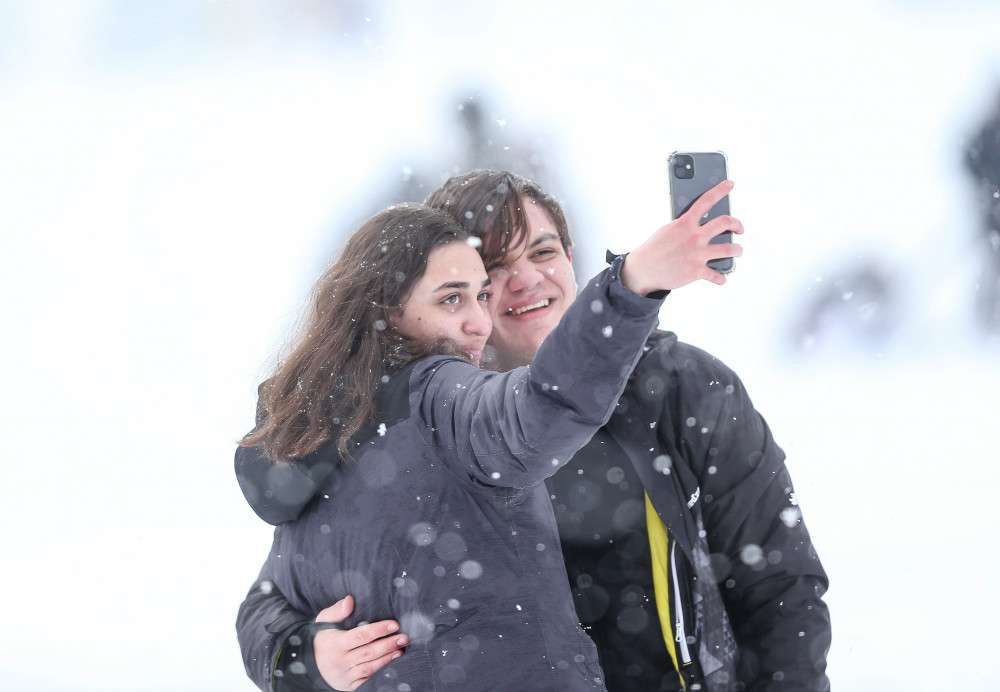 Uludağ yarıyıl tatilinin ilk günü doldu
